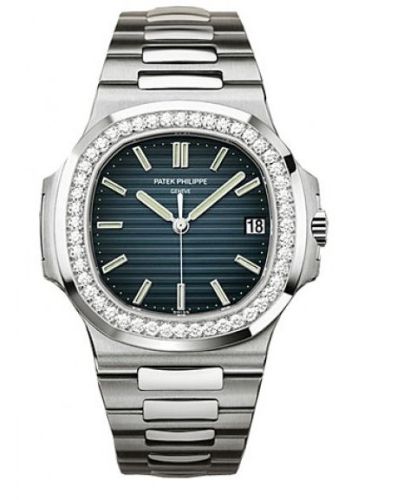 Patek Philippe Nautilus 5713/1G-001 Blue 40.00 mm Automatic