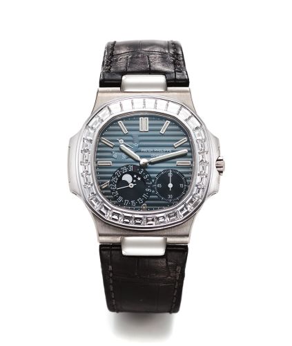 Patek Philippe Nautilus 5722G-001 Blue 40.00 mm Automatic