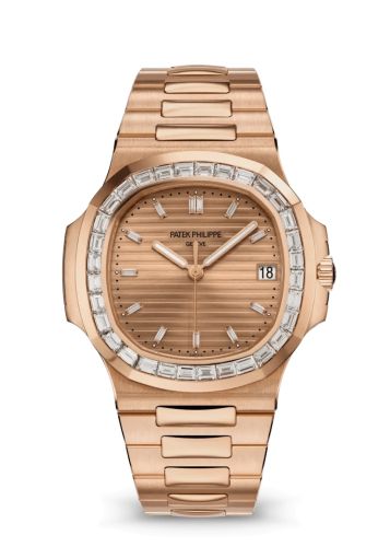 Patek Philippe Nautilus 5723/1R-001 Rose 40.00 mm Automatic
