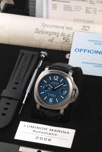 Panerai Luminor PAM00230 Blue 44.00 mm Automatic